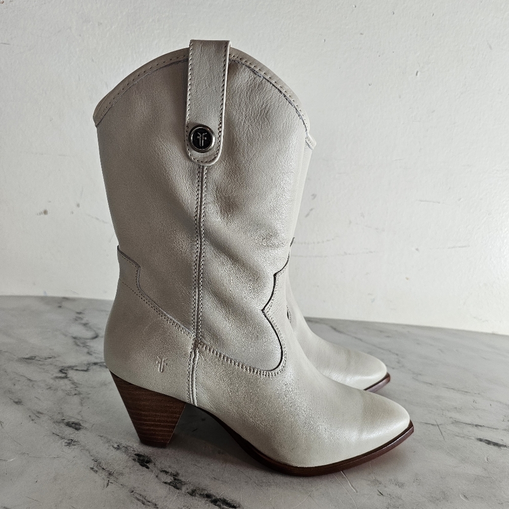 Frye June Western White Cowboy Boots 7 New With Box